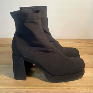 Y2K Chunky Platform Boots Vintage Highlights Size 10 Black Heeled square toe zip